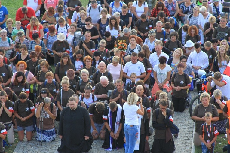 Pielgrzymka 2018. Wejście na Jasną Górę. cz.3