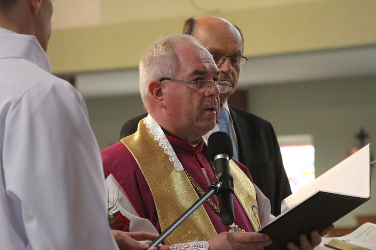 Abp Mieczysław Mokrzycki w Mławie. Cz. I