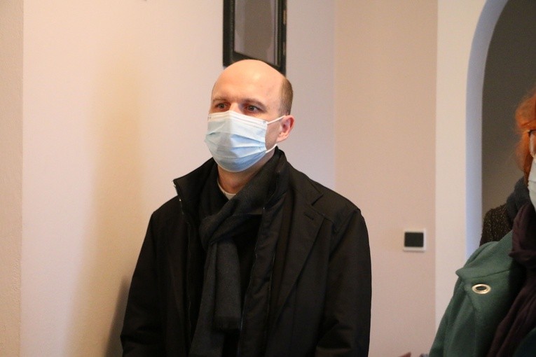 Płońsk. Okno życia