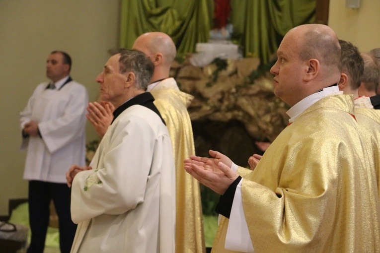 Ciechanów. Jubileusz parafii św. Piotra Apostoła