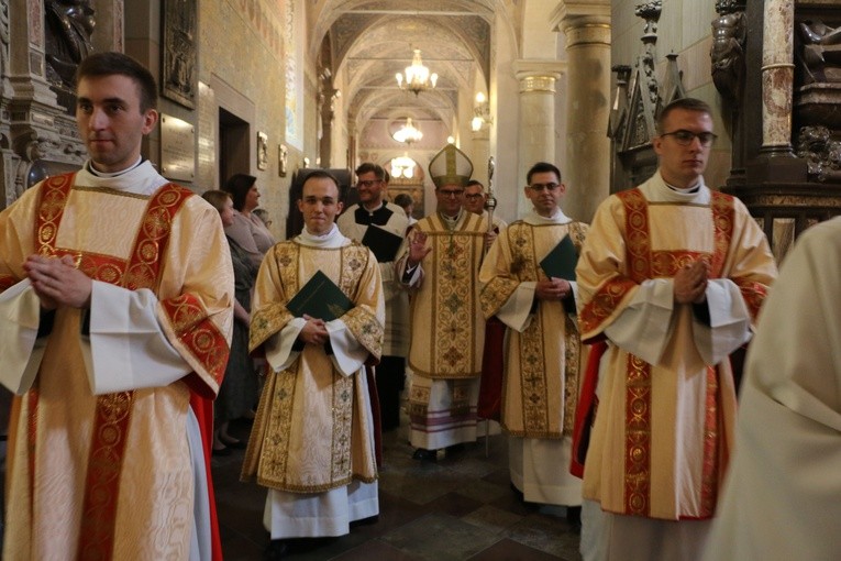 Płock. Święcenia diakonatu - cz. 2