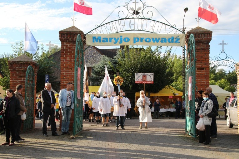 Pielgrzymka do Skępego 2020 - wejście