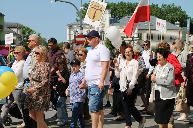 Ciechanów. Marsz dla Życia i Rodziny