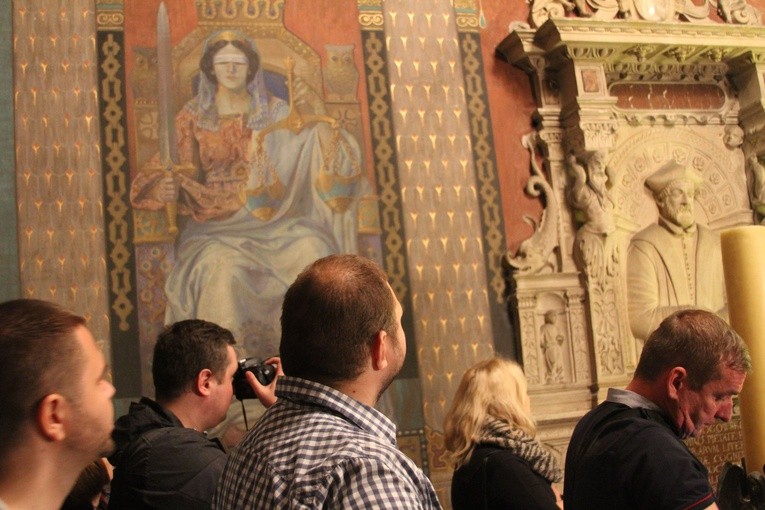 Konferencja prasowa o remoncie kaplicy królewskiej