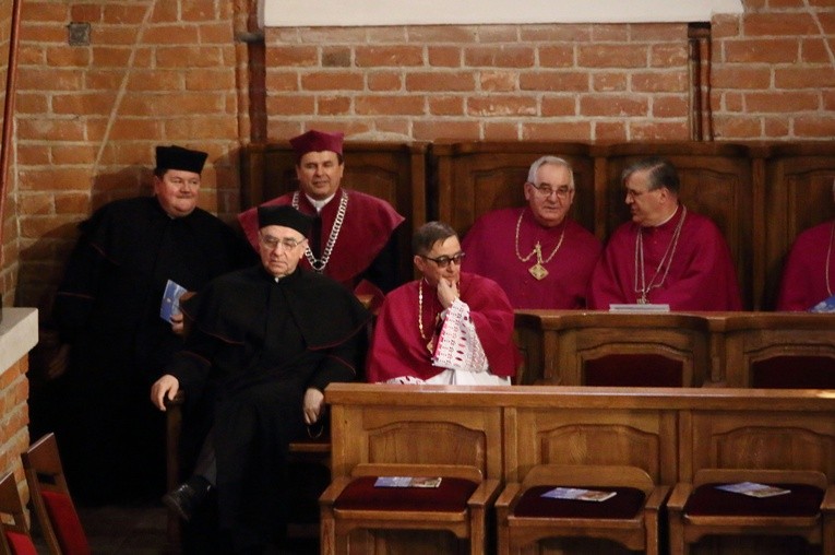 Święcenia biskupie ks. Wojciecha Skibickiego cz. II
