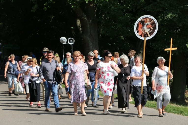 Koronacja w Smardzewie. Część I
