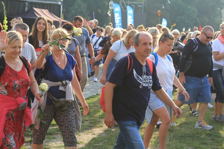 Pielgrzymka na Jasną Górę. Wejście na szczyt