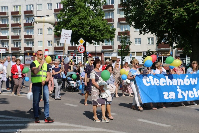 Ciechanów. Marsz dla Życia i Rodziny