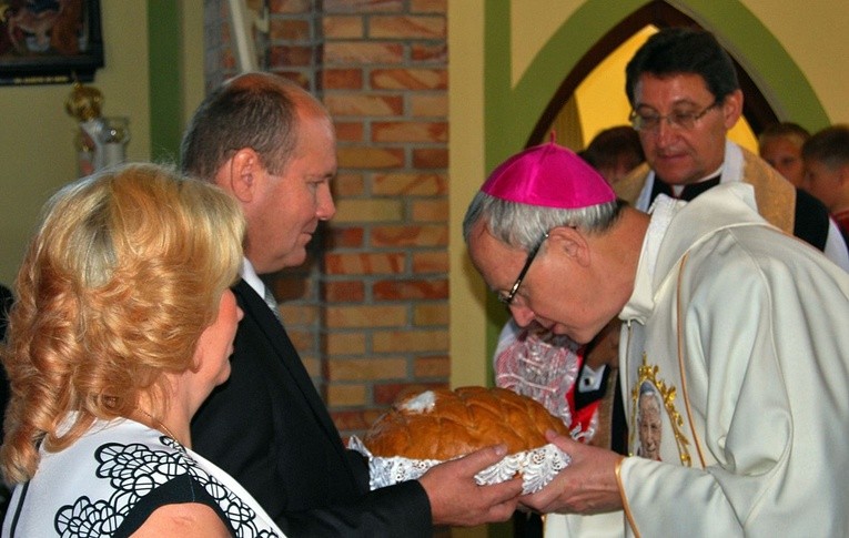 Papieska szkoła w Kołozębiu