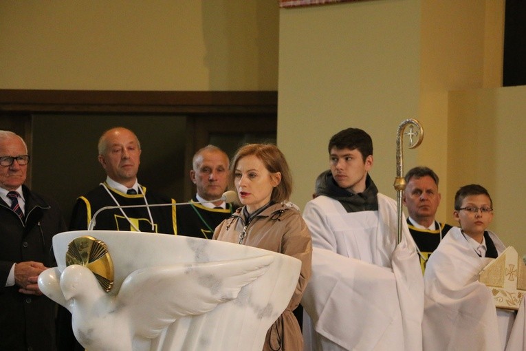 Ciechanów. Uroczystości w parafii MB Fatimskiej