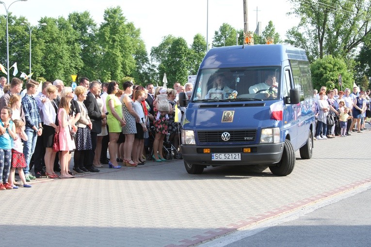 Korzeń - Łąck. Nawiedzenie w parafii św. Walentego