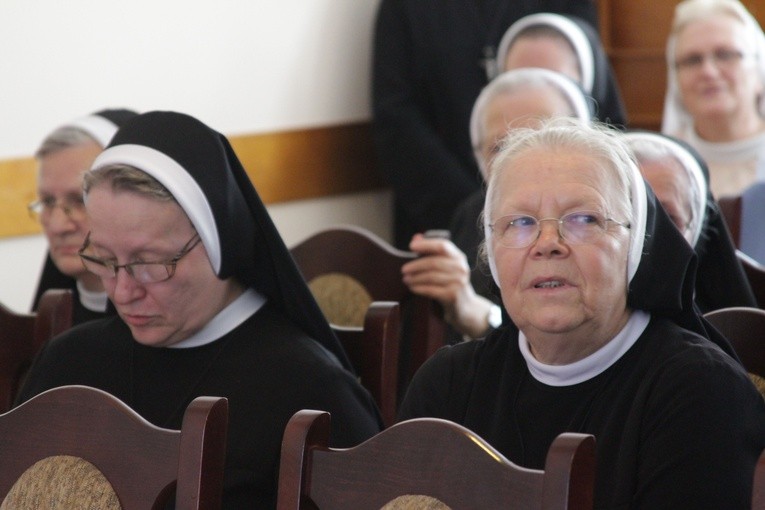 Obłóczyny u sióstr pasjonistek