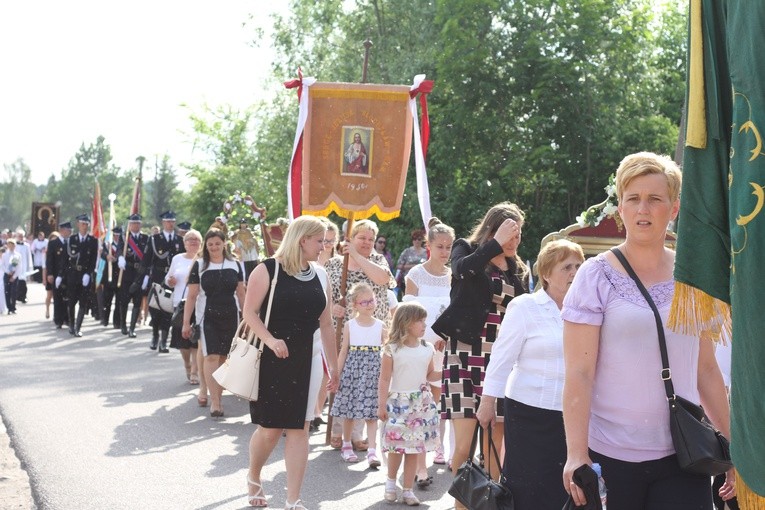 Dobrzyków. Nawiedzenie w parafii św. Stanisława BM