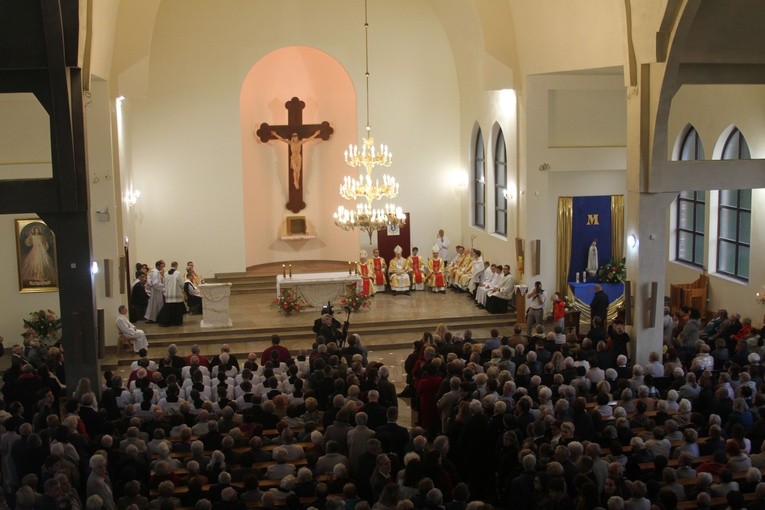 Poświęcenie kościoła w Płocku. Część 2