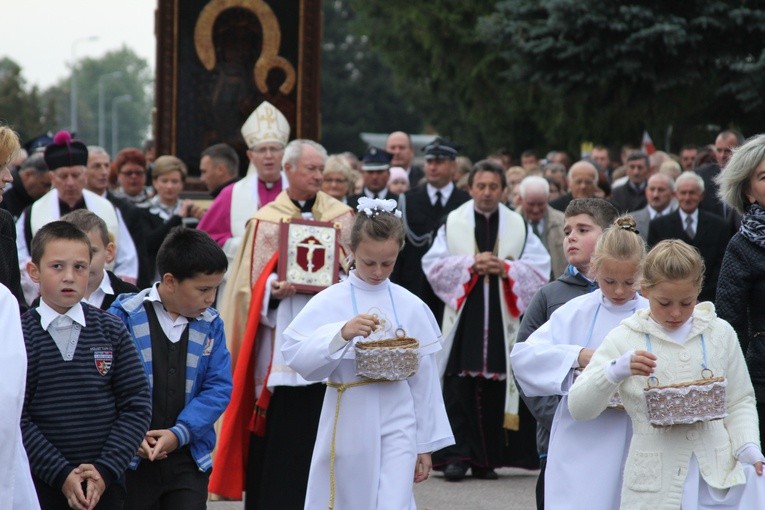 Goleszyn. Nawiedzenie w parafii św. Mateusza Apostoła