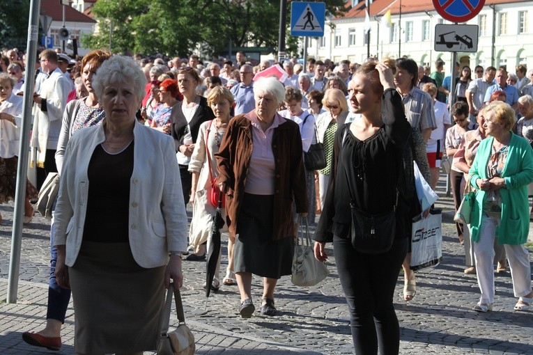 Płock. Nawiedzenie w parafii św. Zygmunta