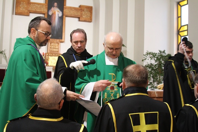 Pułtusk. Powołanie chorągwi Zakonu Rycerzy Jana Pawła II