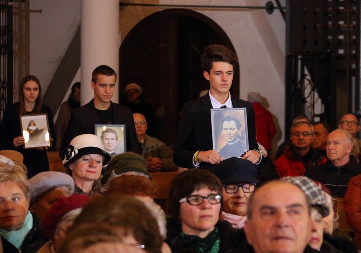 Msza dziękczyna za osoby konsekrowane