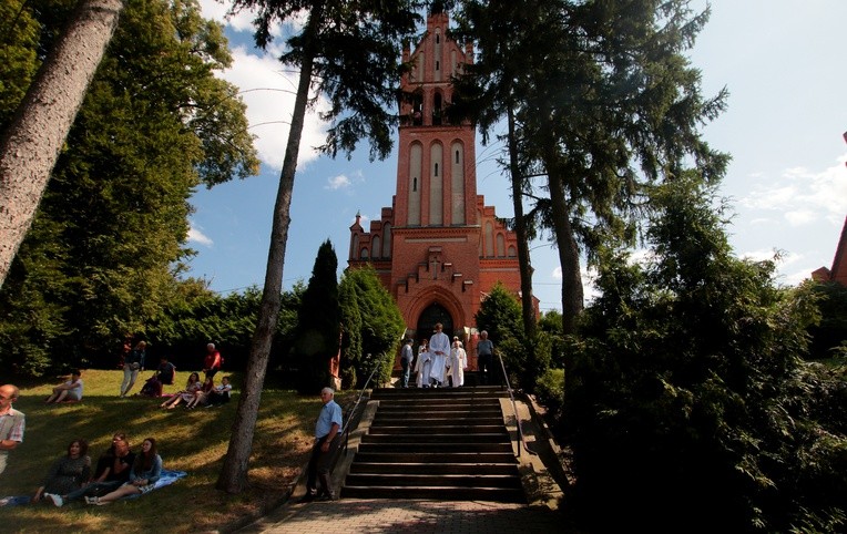 Ryjewo - odpust w sanktuarium Świętej Rodziny