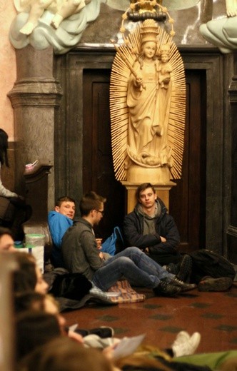 Czuwanie maturzystów