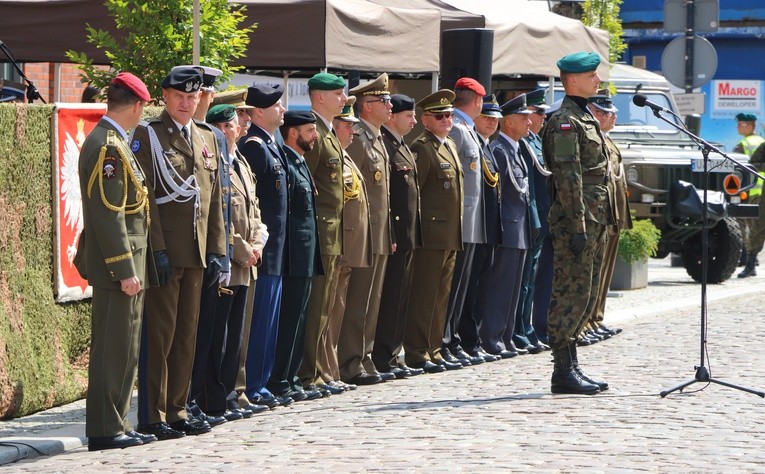 Elbląg - obchody Dnia Wojska Polskiego