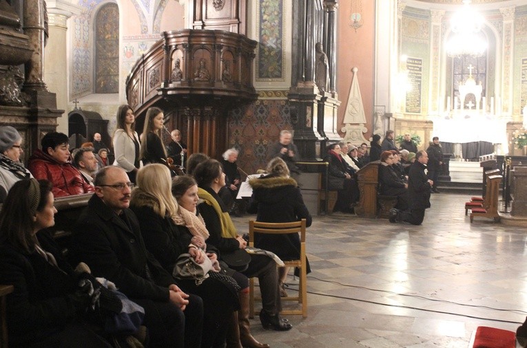 22. lutego w płockiej katedrze. Cz. 2