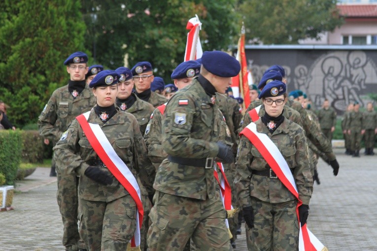 Ślubowanie klas pierwszych PUL