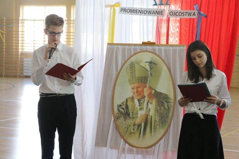 Dzień Papieski w Makowie 