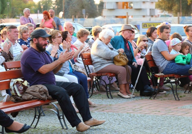 Festiwal Piosenki Wartościowej - Elbląskie Noce 