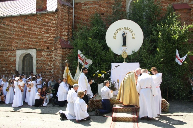 Maków Mazowiecki. Boże Ciało w parafii św. Józefa