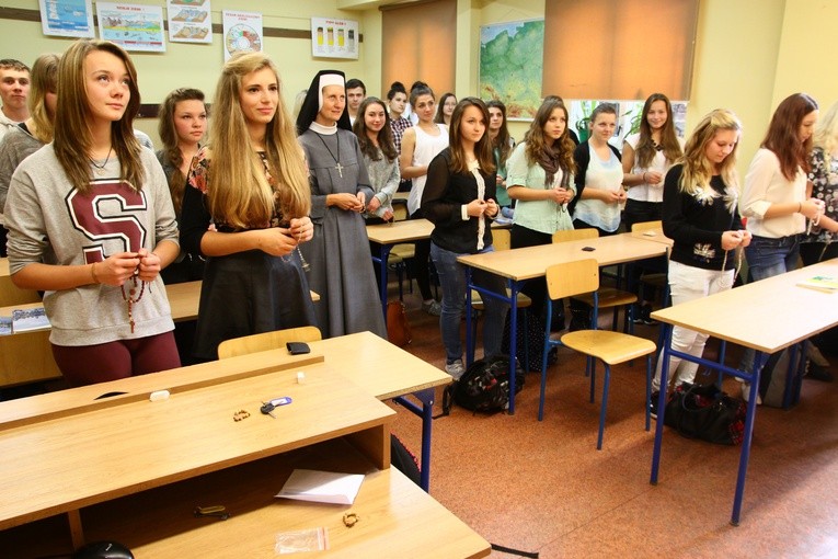 "Różaniec za różaniec" dotarł do Rzymu
