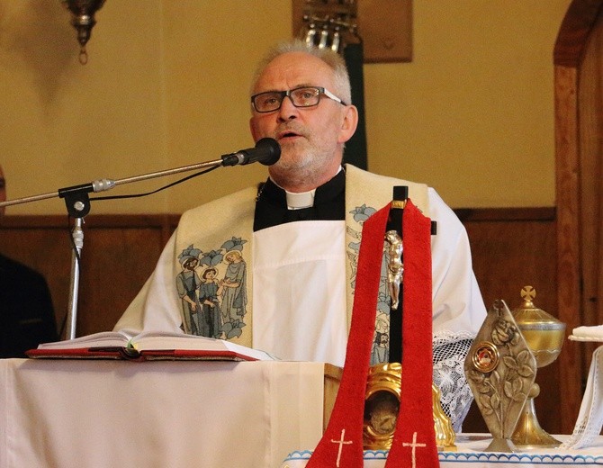 Słonecznik - poświęcenie kościoła