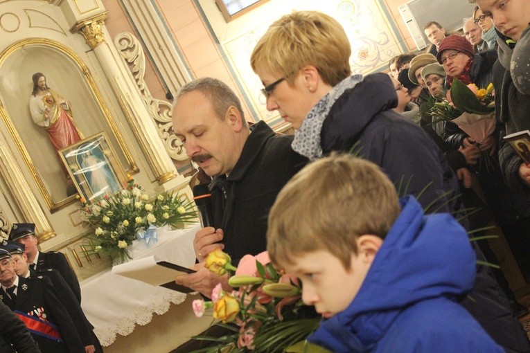 Święcieniec. Nawiedzenie w parafii św. Wincentego i Anastazego