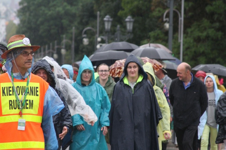 Pielgrzymka 2019. Wejście na Jasną Górę - część II