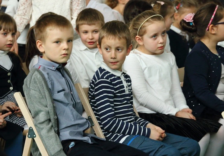 Zespół Szkół Katolickich w Malborku - poświęcenie sali gimnastycznej