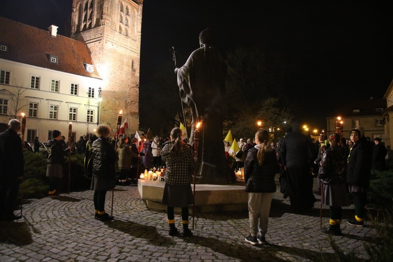 Płock. Apel Papieski
