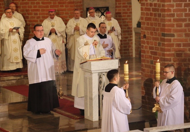 Święcenia biskupie ks. Wojciecha Skibickiego cz. I