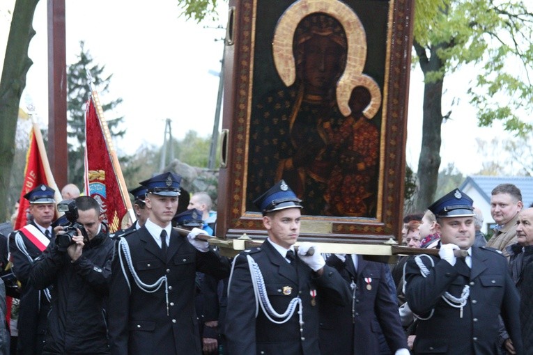 Kraszewo. Nawiedzenie w parafii św. Zygmunta