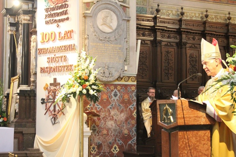 Płock. 100-lecie sióstr pasjonistek. Część II