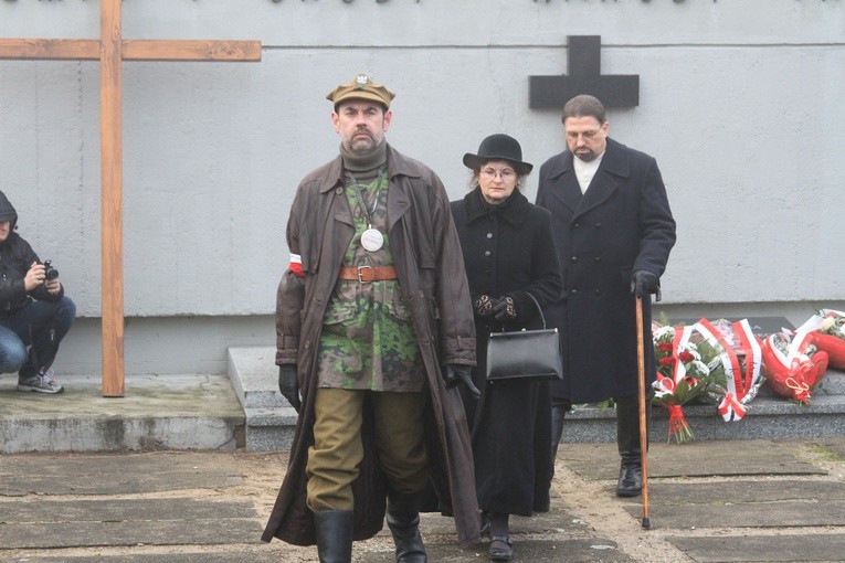 Obchody na Kalkówce w Mławie