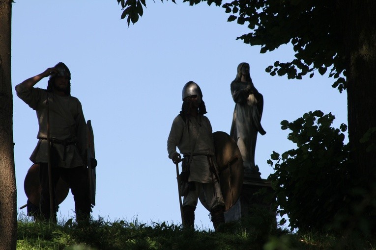 Diecezjalne dziękczynienie za chrzest Polski. 1