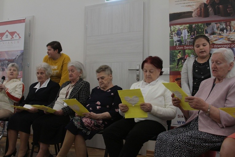 Sikórz. Święto Domu Seniora Leonianum