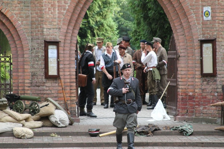 Ciechanów uczcił powstańców warszawskich