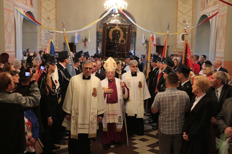 Sikórz. Nawiedzenie w parafii św. Barbary