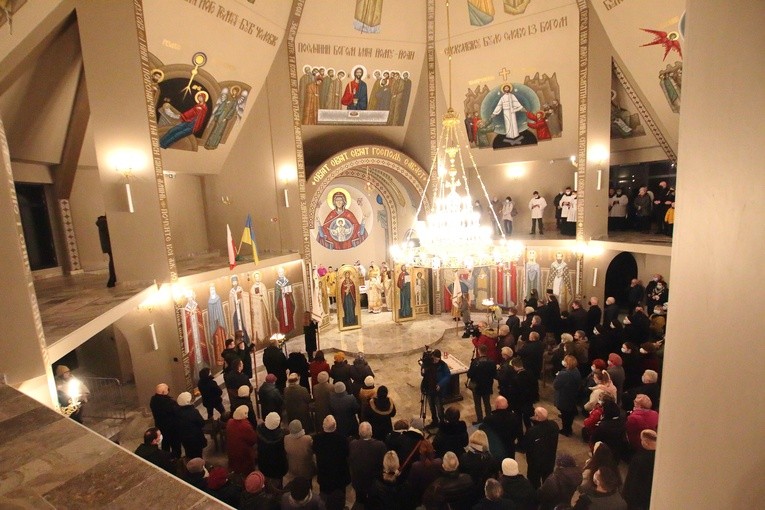 Elbląg. Boska Liturgia w intencji pokoju