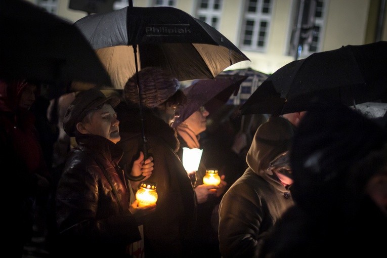 Droga Krzyżowa ulicami Olsztyna