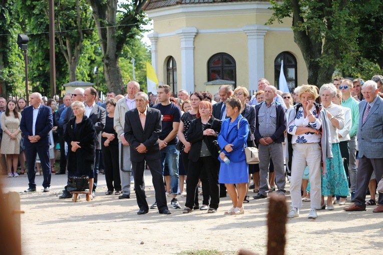 Koziebrody. Uroczystości odpustowe w święto Narodzenia NMP - cz. 1