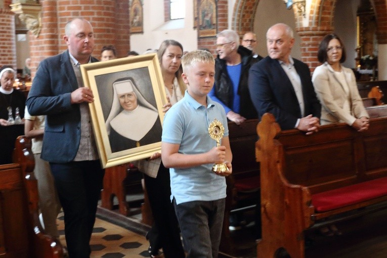 Tolkmicko. Wprowadzenie relikwi