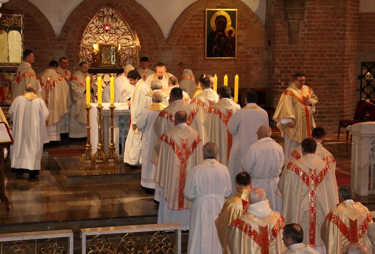 Powrócić do daru święceń