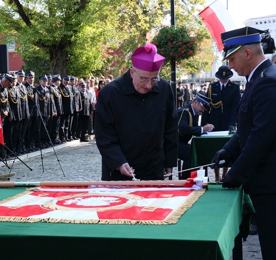 Nadanie sztandaru PSP - Kwidzyn